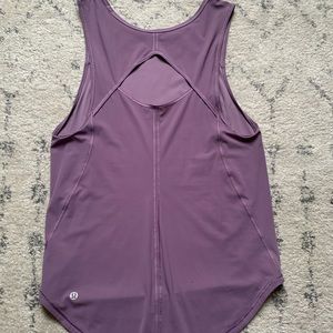 Lululemon purple tank